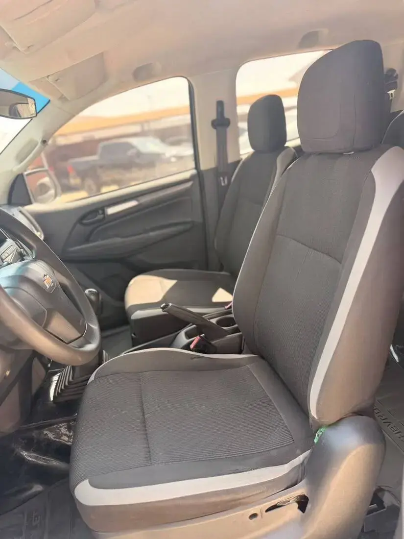 galeria CHEVROLET S10 LS