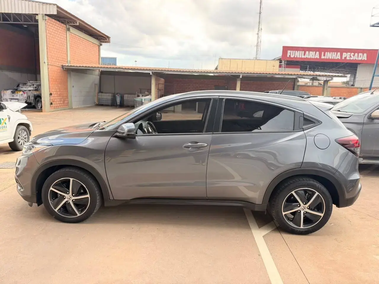 galeria HONDA HR-V EX 1.8 CVT