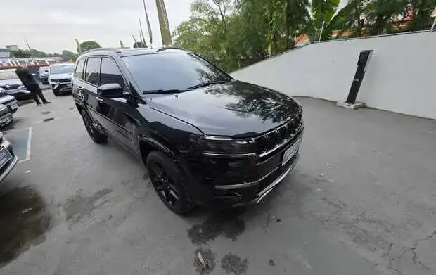 Jeep Commander Blackhawk 2.0 Hurricane