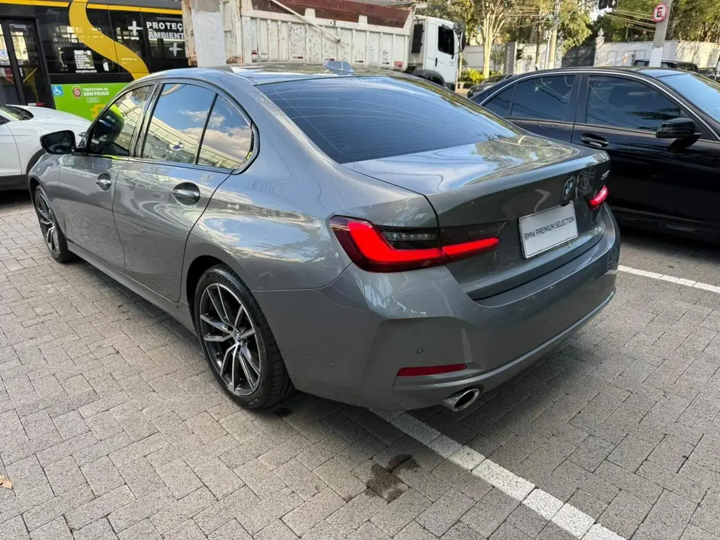 galeria 320i