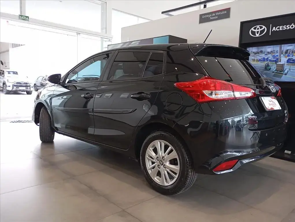 galeria YARIS