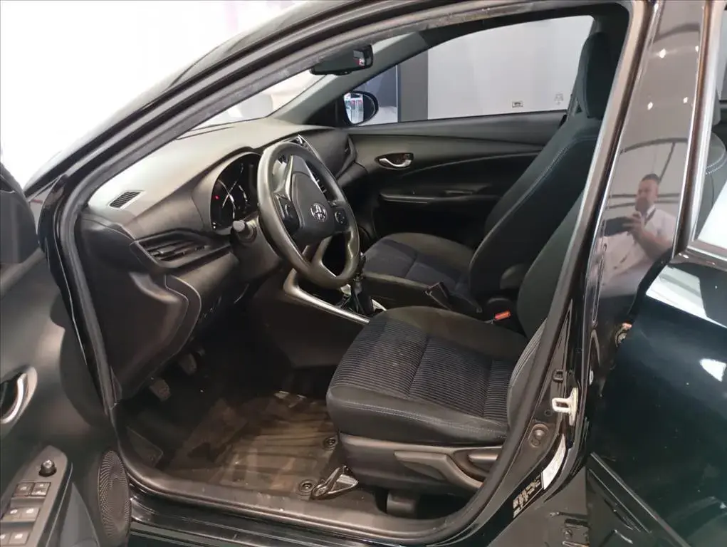 galeria YARIS