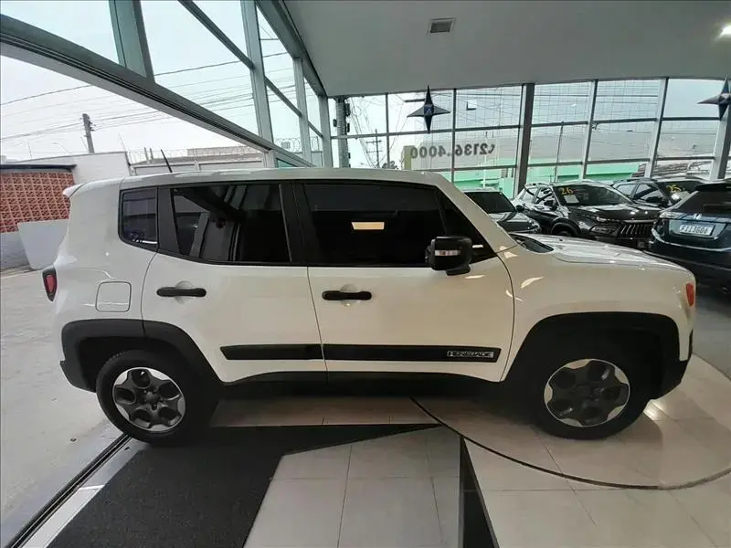 galeria RENEGADE