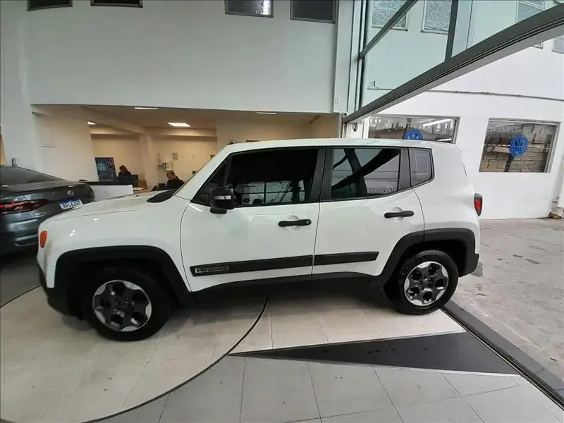 galeria RENEGADE