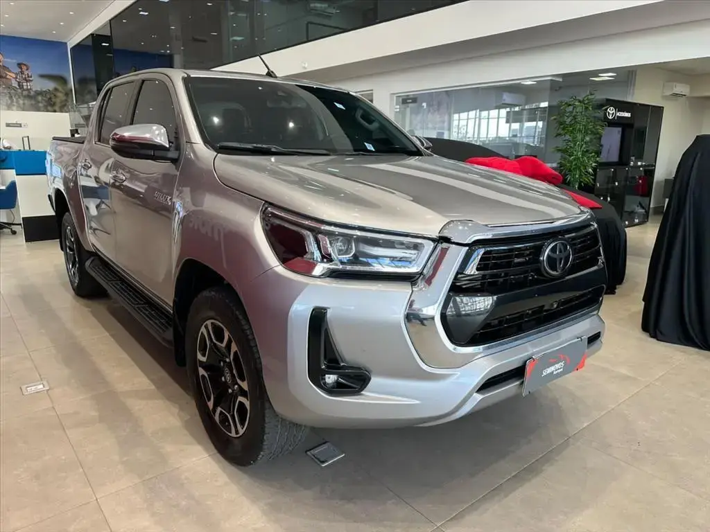 galeria HILUX