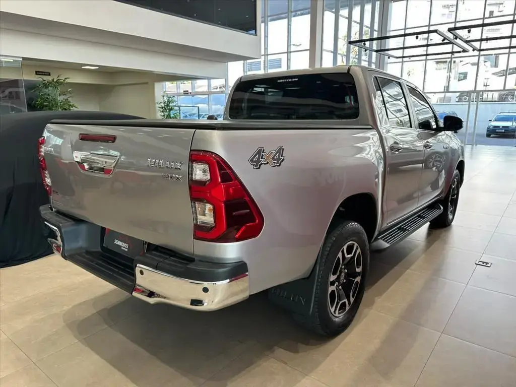 galeria HILUX