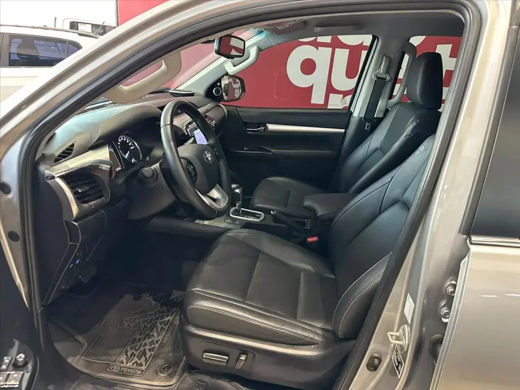 galeria HILUX