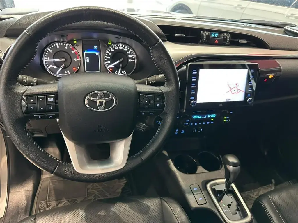 galeria HILUX