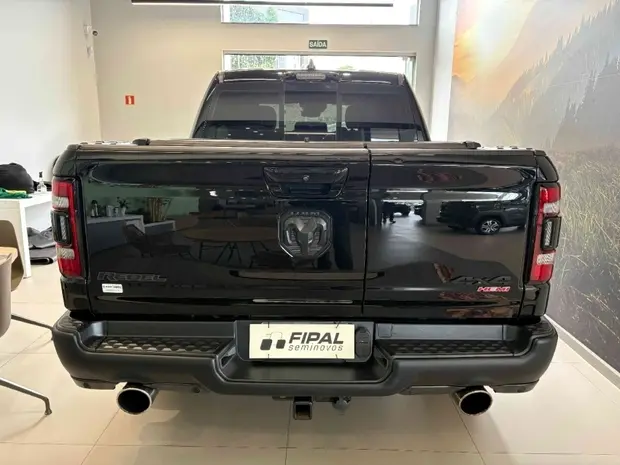 Ram 1500 5.7 V8 GASOLINA REBEL CD 4X4 AUTOMÁTICO