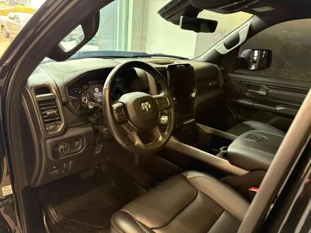 Ram 1500 5.7 V8 GASOLINA REBEL CD 4X4 AUTOMÁTICO