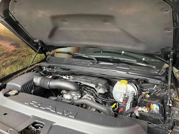 Ram 1500 5.7 V8 GASOLINA REBEL CD 4X4 AUTOMÁTICO