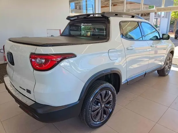 Fiat TORO 1.3 TURBO 270 FLEX VOLCANO AT6