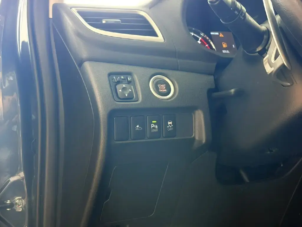 galeria PAJERO SPORT