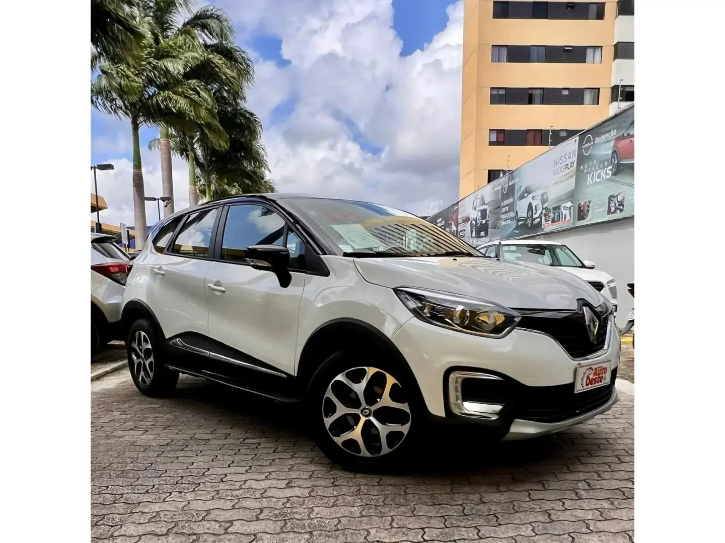 Renault Captur 1.6 16V Sce Flex Intense X Tronic - foto 2