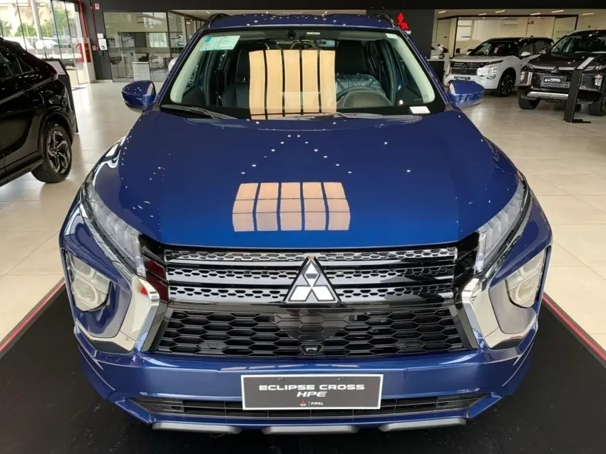 galeria ECLIPSE CROSS