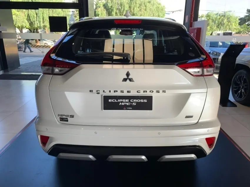 galeria ECLIPSE CROSS