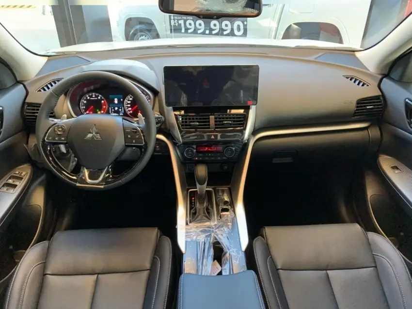 galeria ECLIPSE CROSS