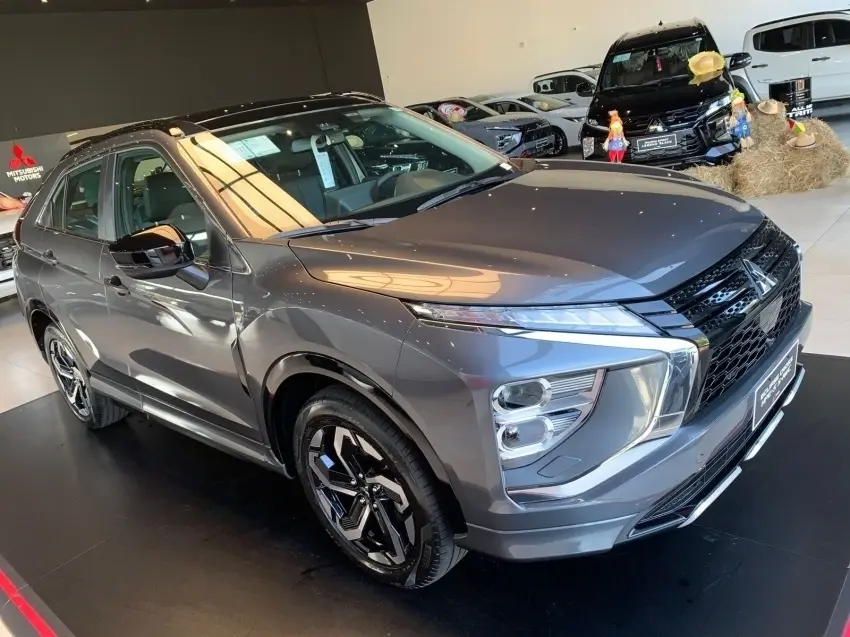 galeria ECLIPSE CROSS