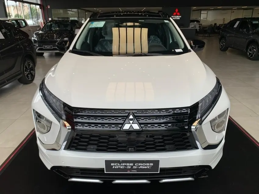 galeria ECLIPSE CROSS