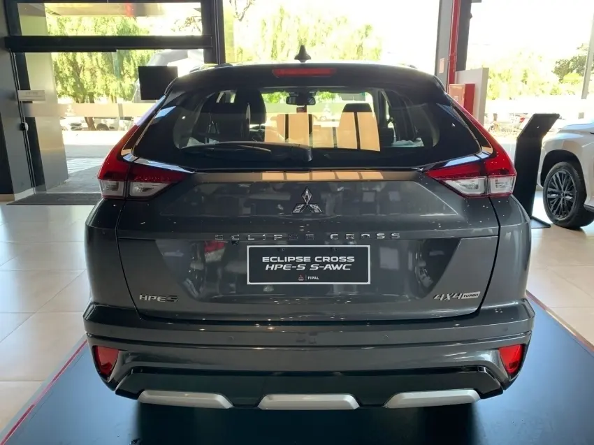 galeria ECLIPSE CROSS
