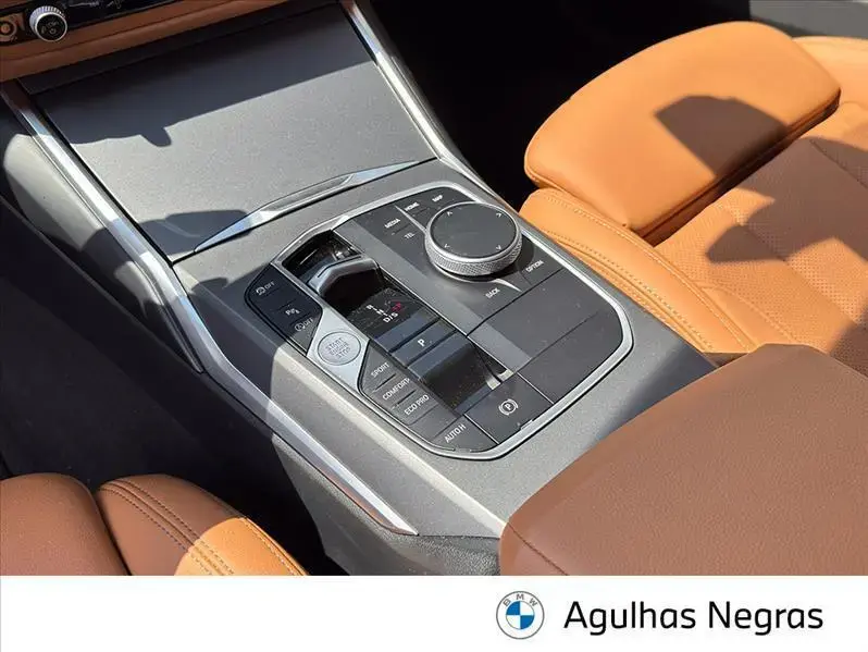 galeria 320I