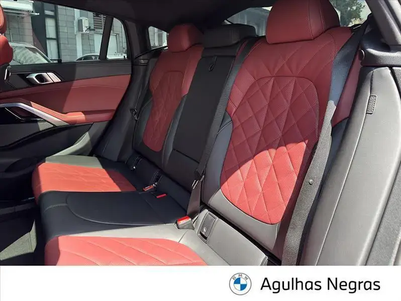 galeria X6