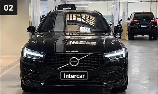 Volvo XC60 2.0 T8 HYBRID R-DESIGN AWD GEARTRONIC