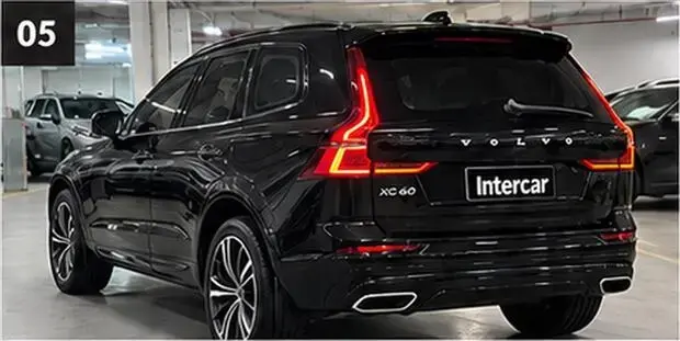 Volvo XC60 2.0 T8 HYBRID R-DESIGN AWD GEARTRONIC