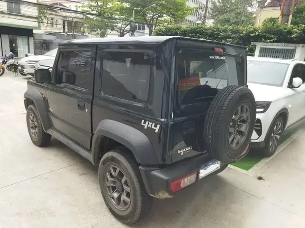 Suzuki JIMNY 1.5 GASOLINA SIERRA 4YOU 4X4 MANUAL