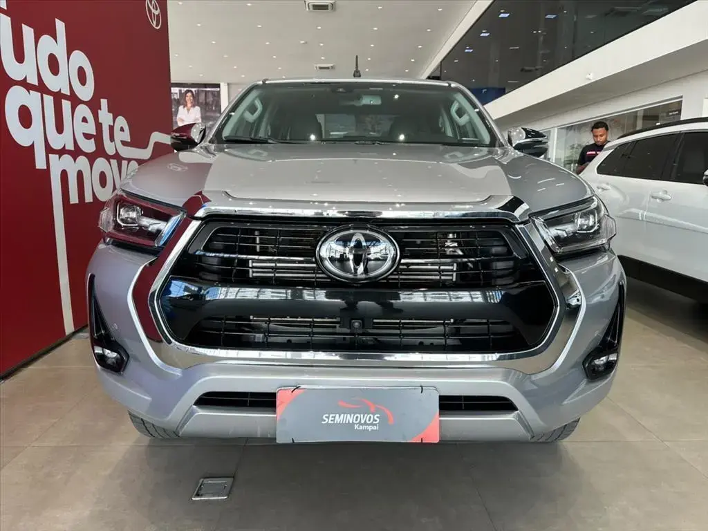 galeria HILUX