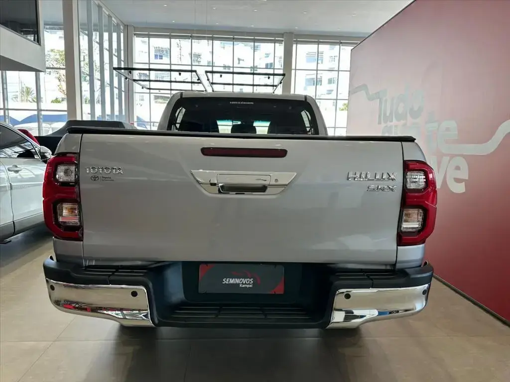 galeria HILUX