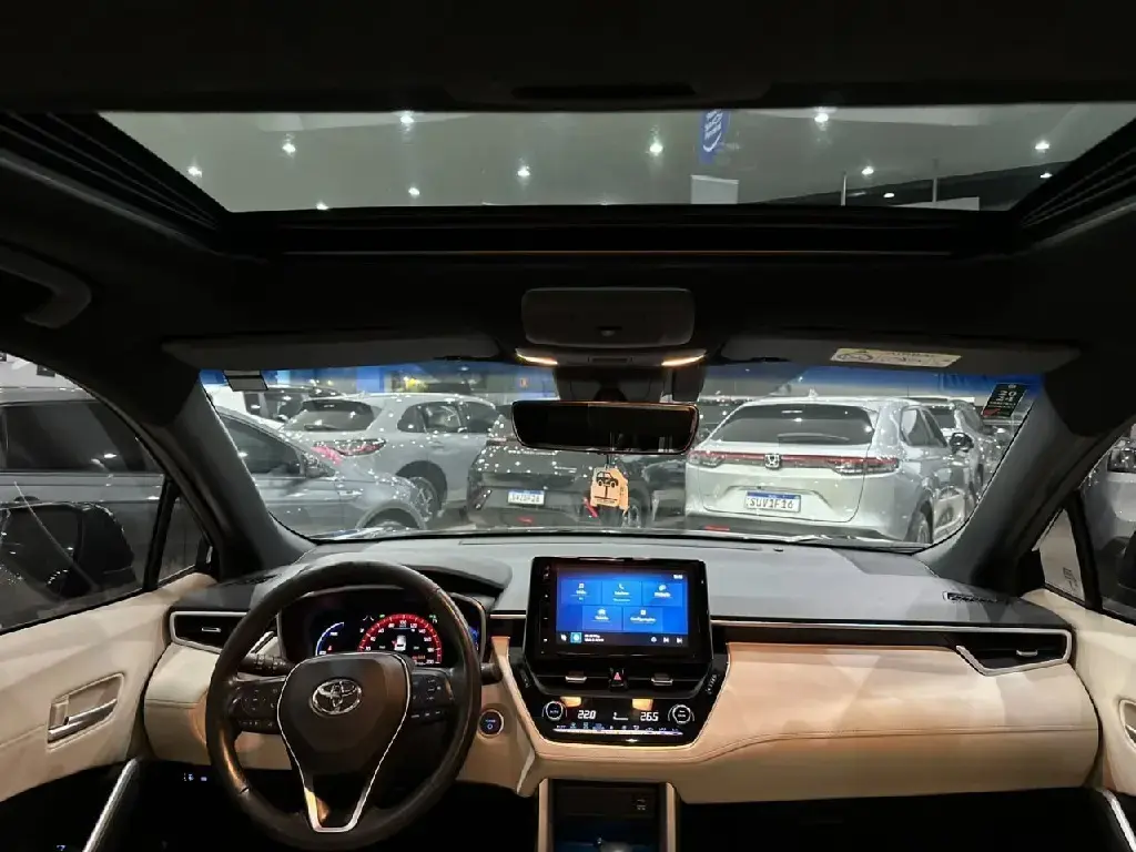 galeria Corolla Cross
