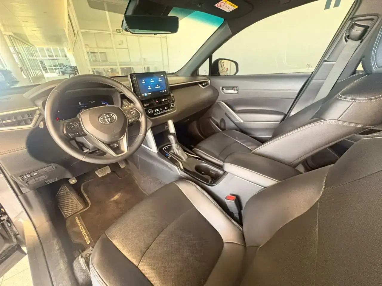galeria COROLLA CROSS