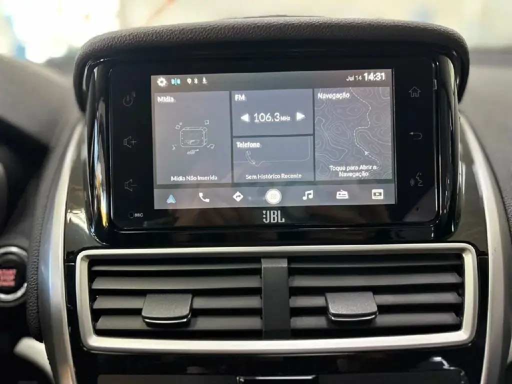galeria ECLIPSE CROSS