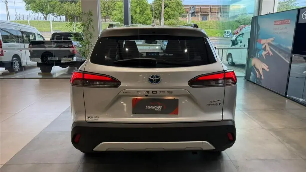 galeria COROLLA CROSS
