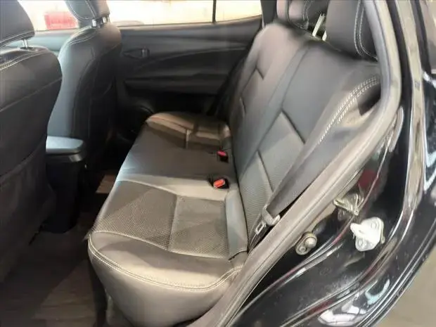 Toyota YARIS 1.3 16V FLEX XL LIVE MULTIDRIVE