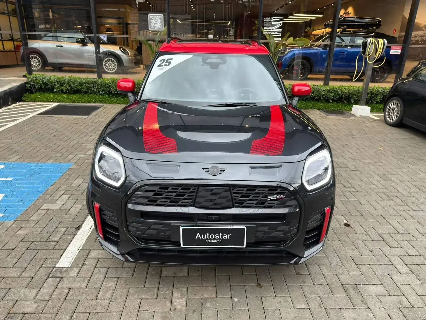 galeria Cooper Countryman