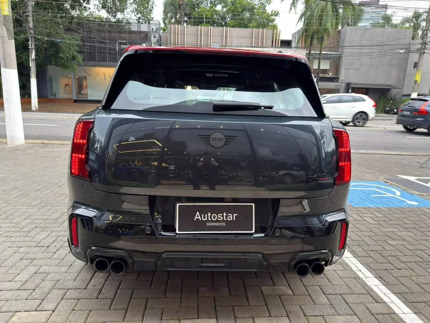 galeria Cooper Countryman