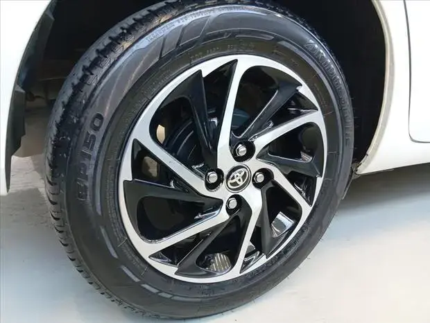 Toyota YARIS 1.5 16V FLEX XLS MULTIDRIVE