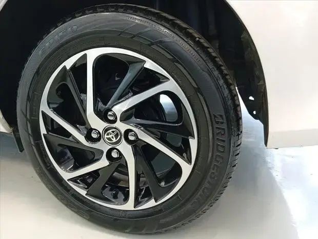 Toyota YARIS 1.5 16V FLEX XLS MULTIDRIVE