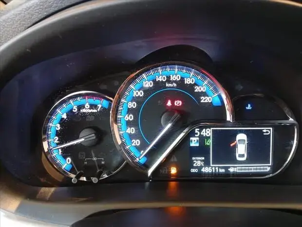 Toyota YARIS 1.5 16V FLEX SEDAN XS MULTIDRIVE