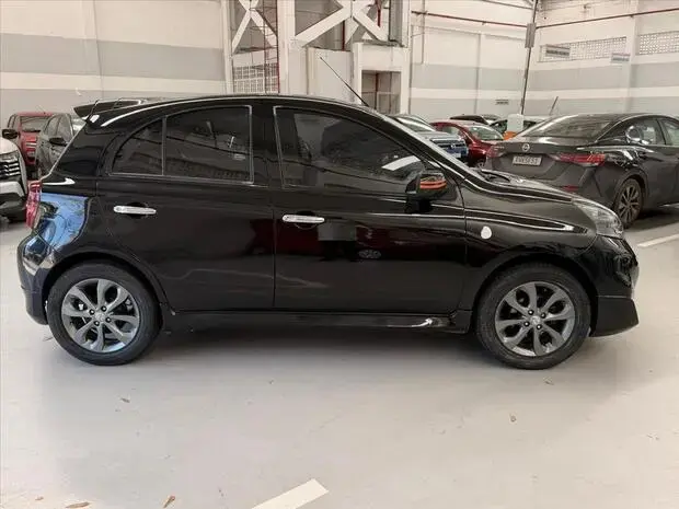 Nissan MARCH 1.6 RIO 2016 16V FLEX 4P MANUAL