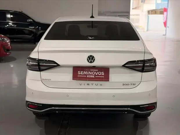 Volkswagen VIRTUS 1.0 200 TSI HIGHLINE AUTOMÁTICO