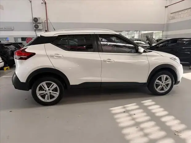 Nissan KICKS 1.6 16V FLEXSTART S DIRECT 4P XTRONIC