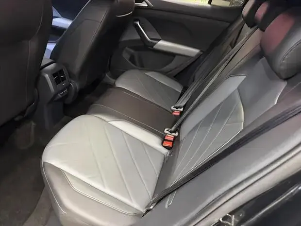 Volkswagen T-CROSS 1.0 200 TSI TOTAL FLEX COMFORTLINE AUTOMÁTICO