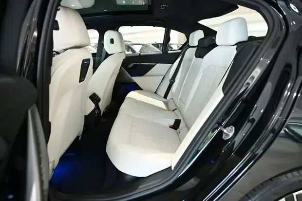 Bmw 530e M Sport 2.0 Turbo (Aut.) (Híb.)