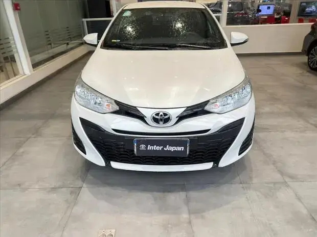 Toyota YARIS 1.3 16V FLEX XL LIVE MULTIDRIVE