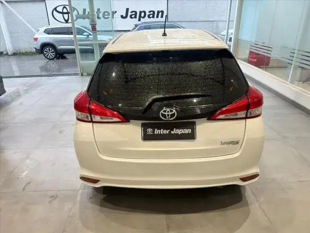 Toyota YARIS 1.3 16V FLEX XL LIVE MULTIDRIVE