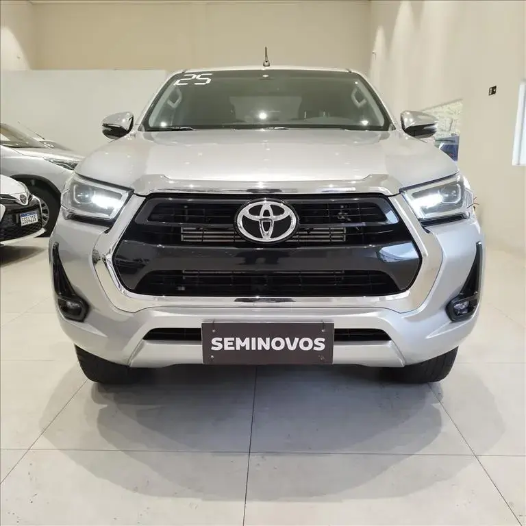 galeria HILUX