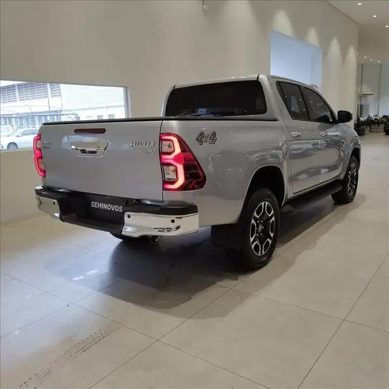 galeria HILUX